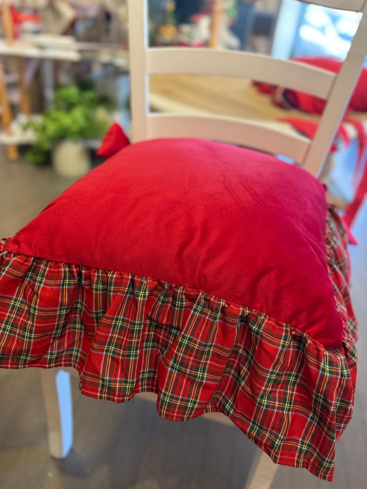 Cuscino da sedia in velluto rosso con balza tartan - 45x45 cm - Clodette
